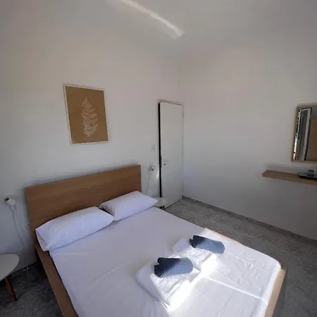 Pebble Apartments Marathias  Exterior foto